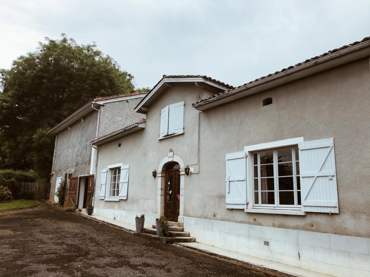 Chez Mamie Jo A La Campagne Bed and Breakfast Ponlat-Taillebourg Exterior foto